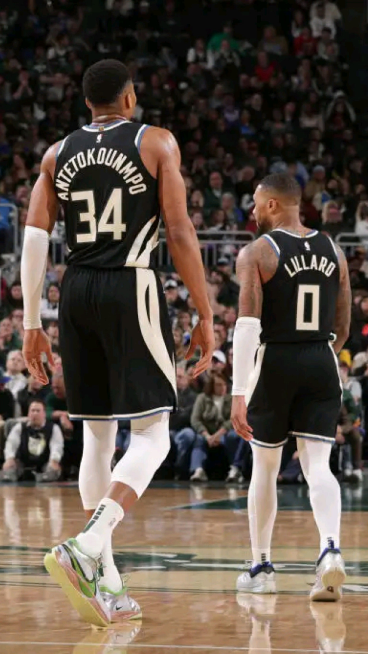 关于雄鹿队关键战胜对手，豪取三连胜的信息